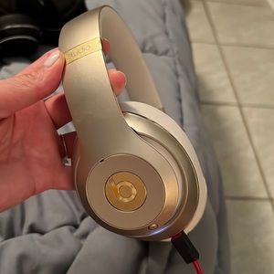 Beats Studio Wireless Headphones